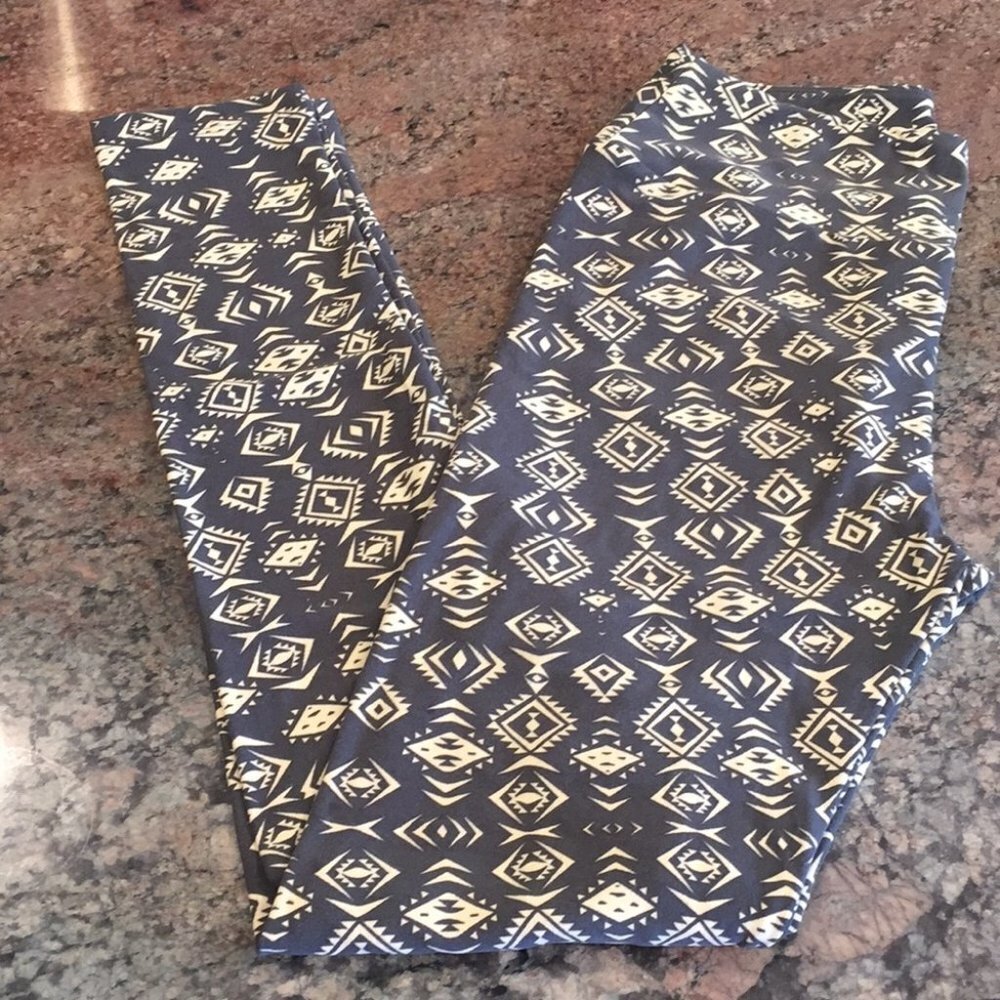 OS NWOT LuLaRoe Leggings BB32 4716‎